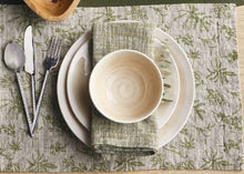 Load image into Gallery viewer, Napoli Pebble Dinnerware Collection