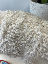 Load image into Gallery viewer, Knitted Bocule Bear