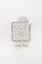 Load image into Gallery viewer, Keepsake Quilted Linen Oven Mitt + Potholder Set in Blue