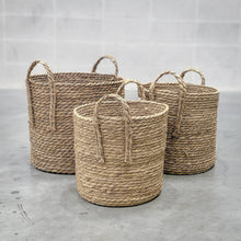 Load image into Gallery viewer, Seagrass Basket with Handles