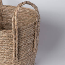 Load image into Gallery viewer, Seagrass Basket with Handles