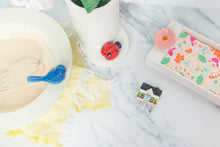 Load image into Gallery viewer, Flower Power Mini