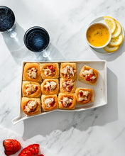 Load image into Gallery viewer, Connecticut State Plate