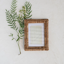 Load image into Gallery viewer, Hand-Woven Rattan Photo Frame
