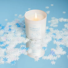 Load image into Gallery viewer, Ice Skating in Central Park Candle
