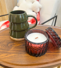 Load image into Gallery viewer, Lily & Marigold Seasonal Subscription Box- Spring Edition