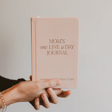 Load image into Gallery viewer, Mom's One Line A Day Leather Journal