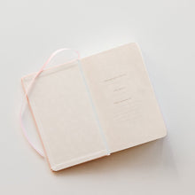Load image into Gallery viewer, Mom's One Line A Day Leather Journal