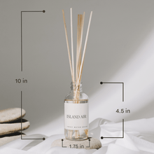 Load image into Gallery viewer, Cashmere and Vanilla Clear Reed Diffuser