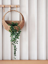 Load image into Gallery viewer, Savar Wall Hanging Basket