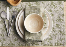 Load image into Gallery viewer, Napoli Pebble Dinnerware Collection
