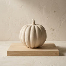 Load image into Gallery viewer, Paper Mache Pumpkin
