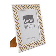 Load image into Gallery viewer, Criss Cross Resin Picture Frames
