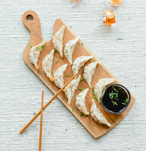 Load image into Gallery viewer, Chiku™ Carved Teak Cutting Board Paddle
