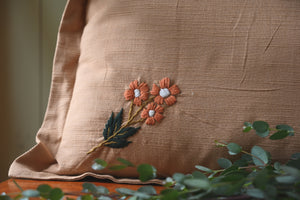 Ada Clare Pillow (Dusty Pink)