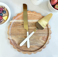 Load image into Gallery viewer, Lily &amp; Marigold Seasonal Subscription Box- Summer Edition
