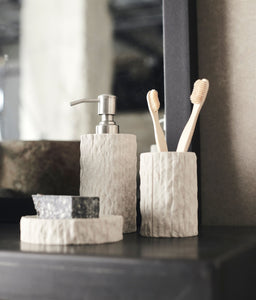 Kama Toothbrush Holder