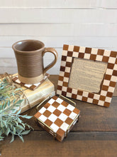Load image into Gallery viewer, Checkered Photo Frame 5x5
